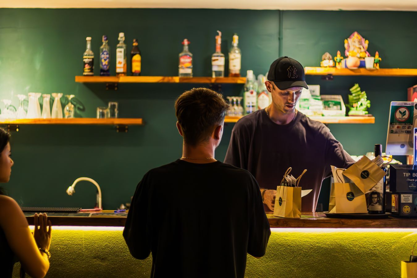 Bar Counter Service